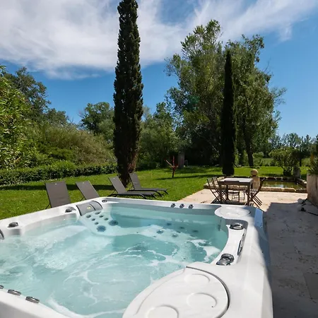 Villa Pumper House X Eaux Claire - Piscine - 2 Jacuzzi Saint-Gilles (Gard)