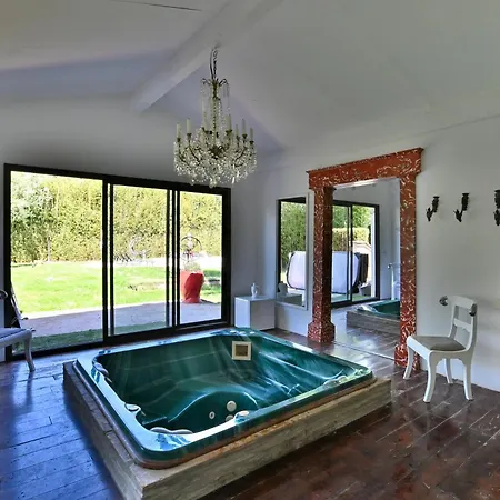 Pumper House X Eaux Claire - Piscine - 2 Jacuzzi 빌라